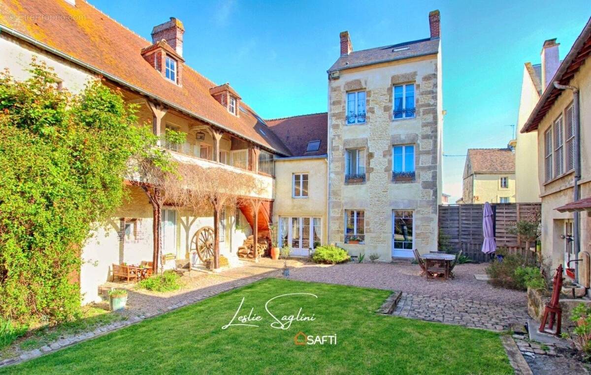 Photo 1 - Maison à TRUN