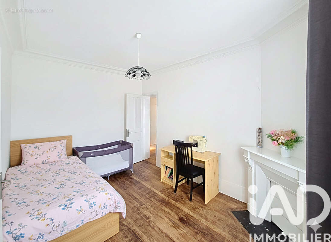 Photo 5 - Appartement à SURESNES