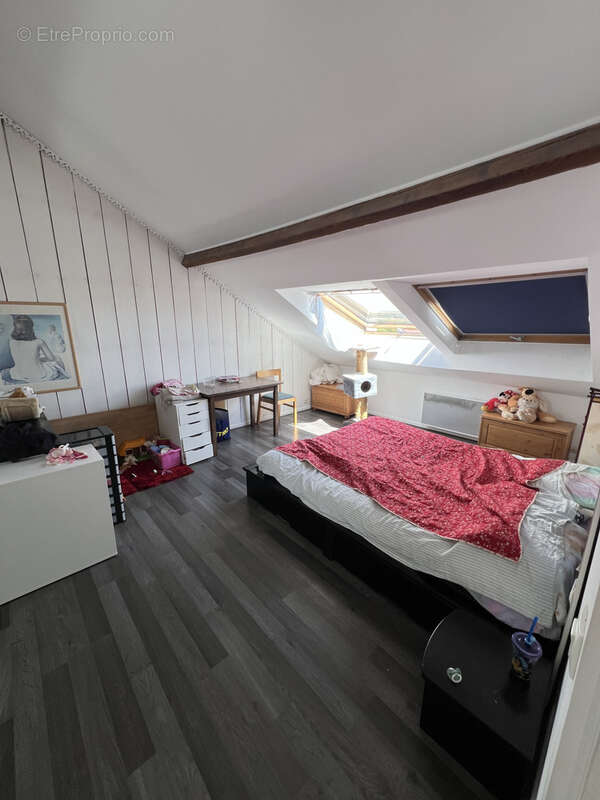 Appartement à SAINT-MAUR-DES-FOSSES