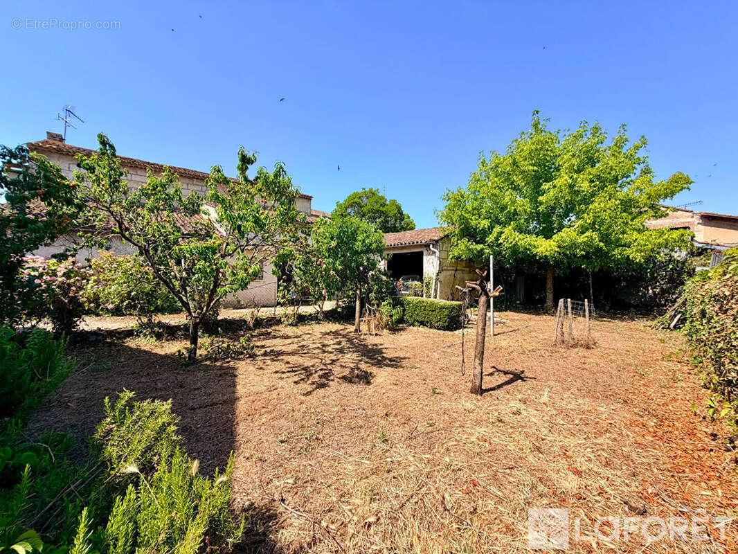 Maison en pierre izon -  160 m2 - 5 chambres - photo 14