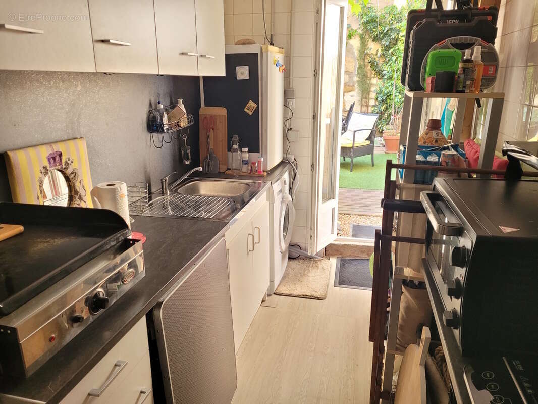 Appartement à SAINT-GENIES-DE-FONTEDIT