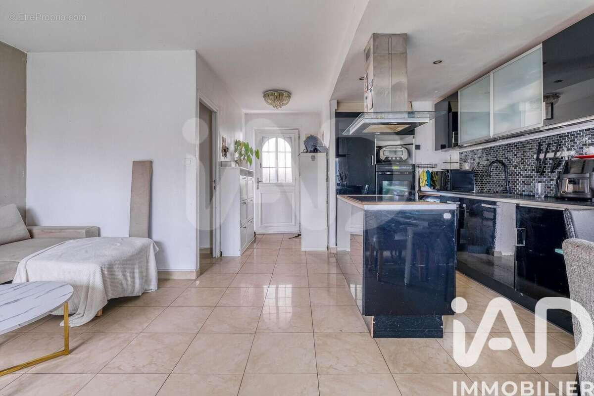 Photo 2 - Appartement à SEVRAN