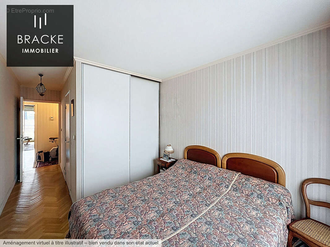 Appartement à COURBEVOIE