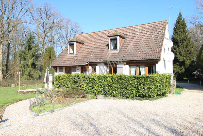Maison à SENANTES