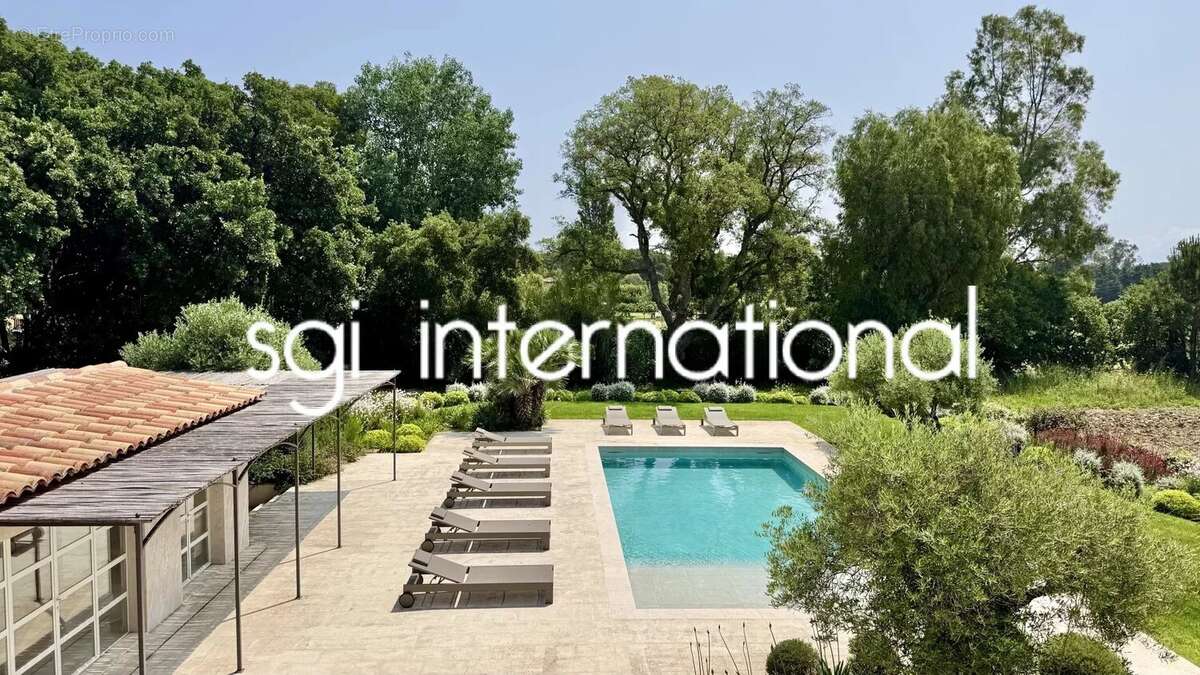 Maison à RAMATUELLE