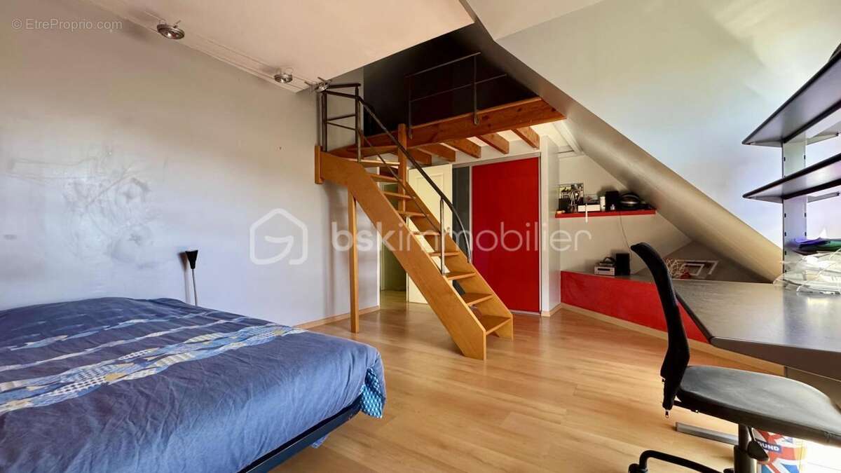 Très belle maison contemporaine familiale - 8 pièces - 175m2 - avec jardin – PACÉ - photo 17