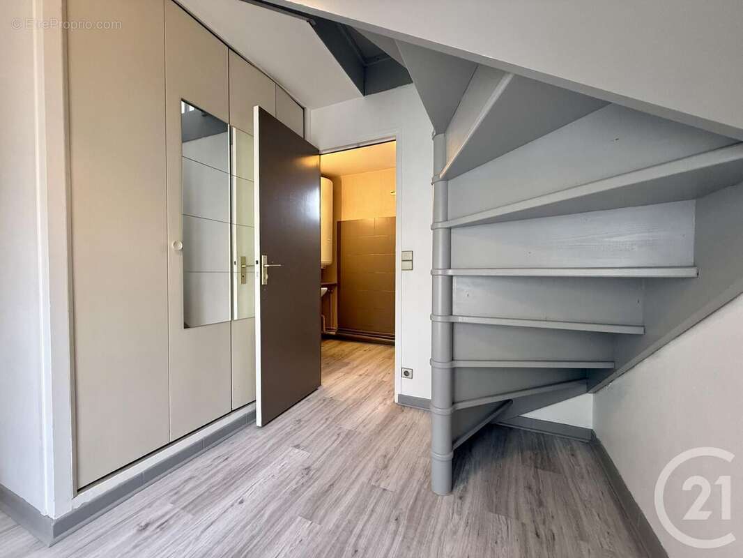 Appartement à FONTAINEBLEAU