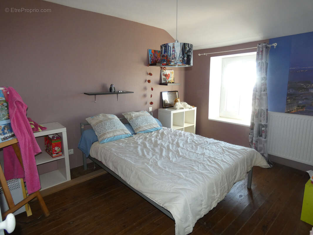 Maison à VILLANIERE