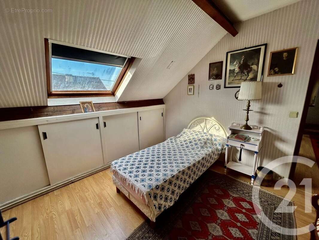 Maison à SAINT-GRATIEN