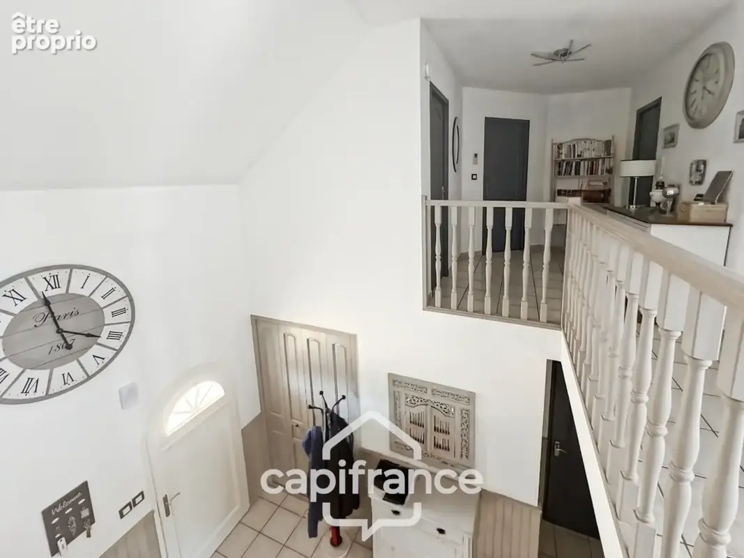 Maison familiale de 131 m2 sur la commune de LAIVES - photo 12