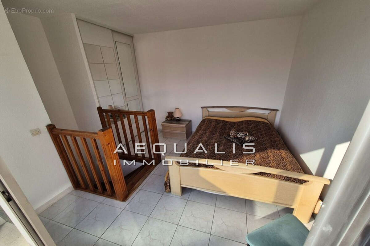 Appartement à SAINT-LAURENT-DU-VAR