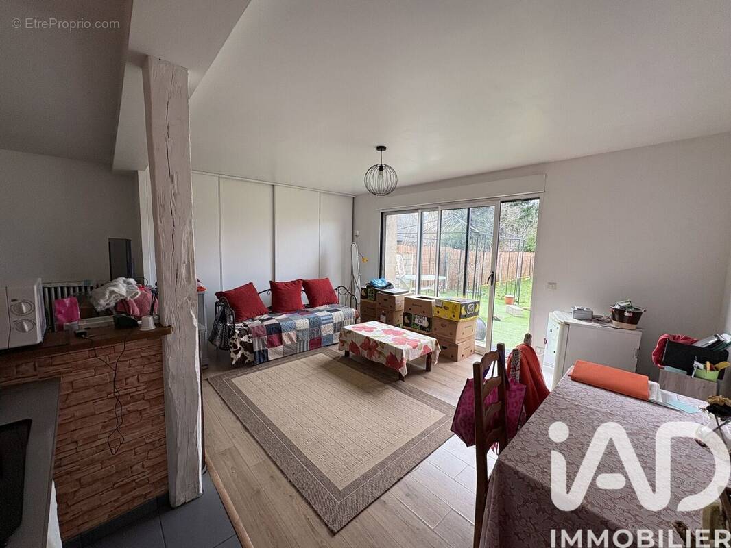 Photo 1 - Maison à SAINT-AMAND-MONTROND