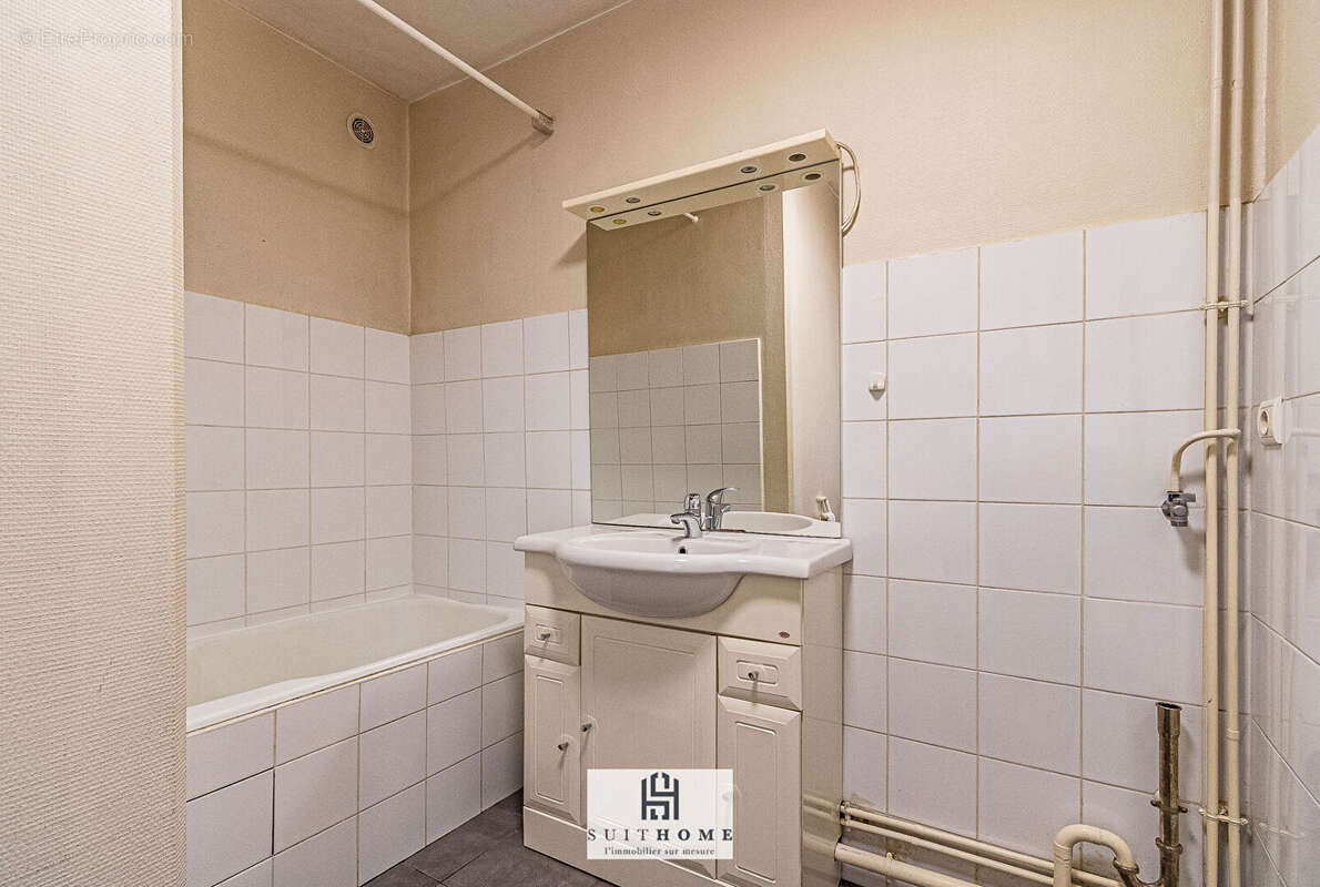 Appartement à LYON-9E