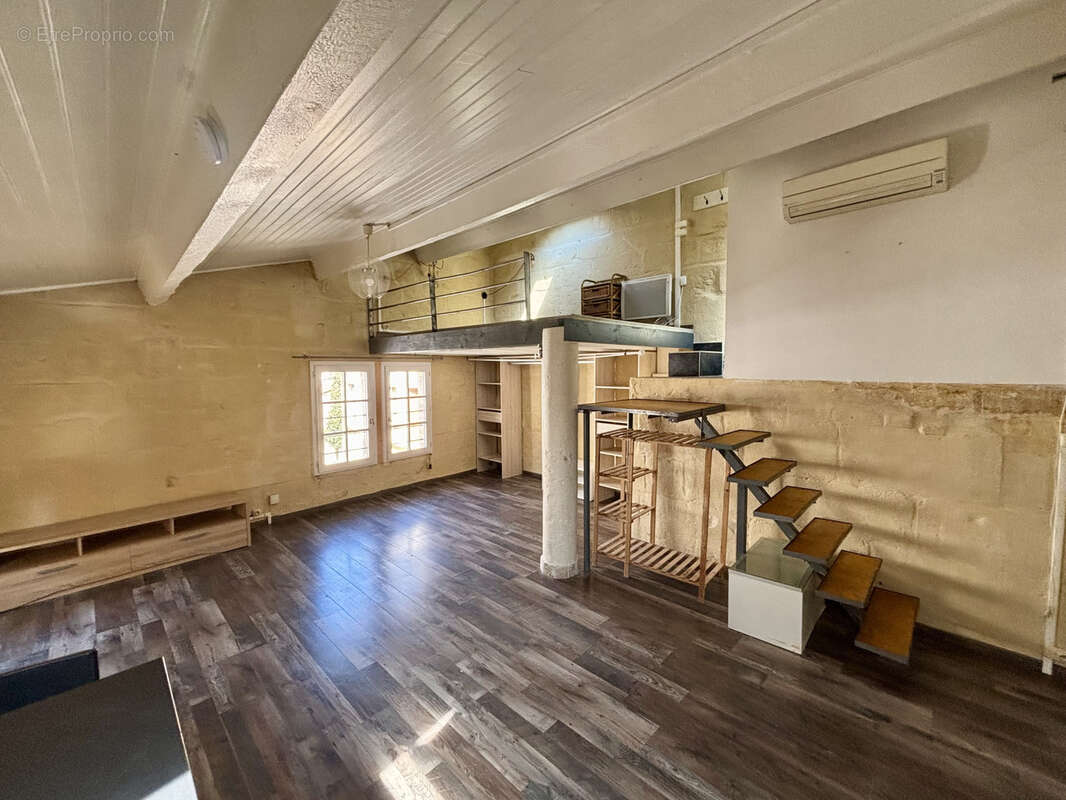 Appartement à ARLES