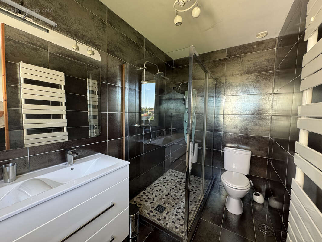 Maison à FONTENILLES