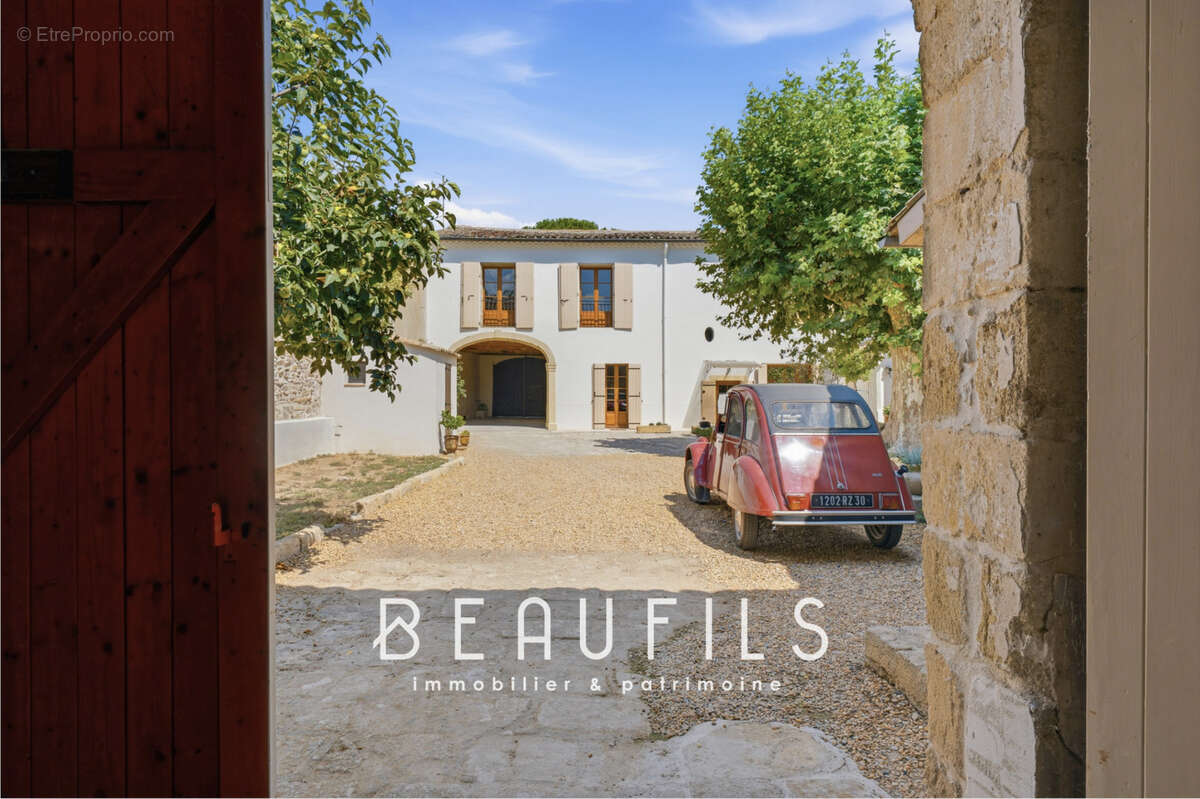 Exclusivité. Maison de maître vigneronne aux portes de Nîmes - photo 7