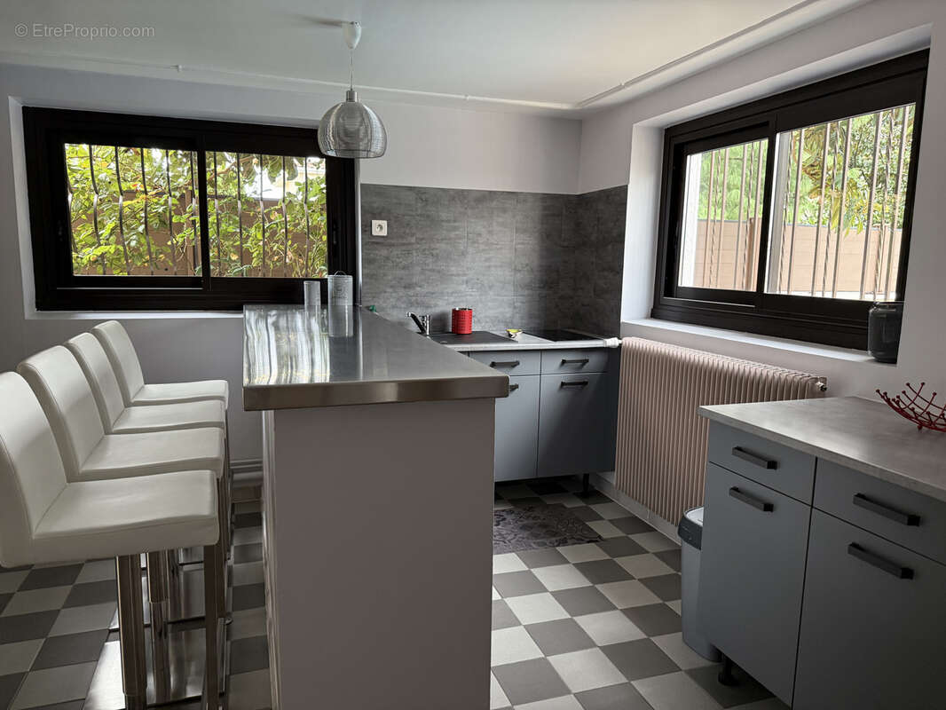 Maison à SAINT-PRIEST