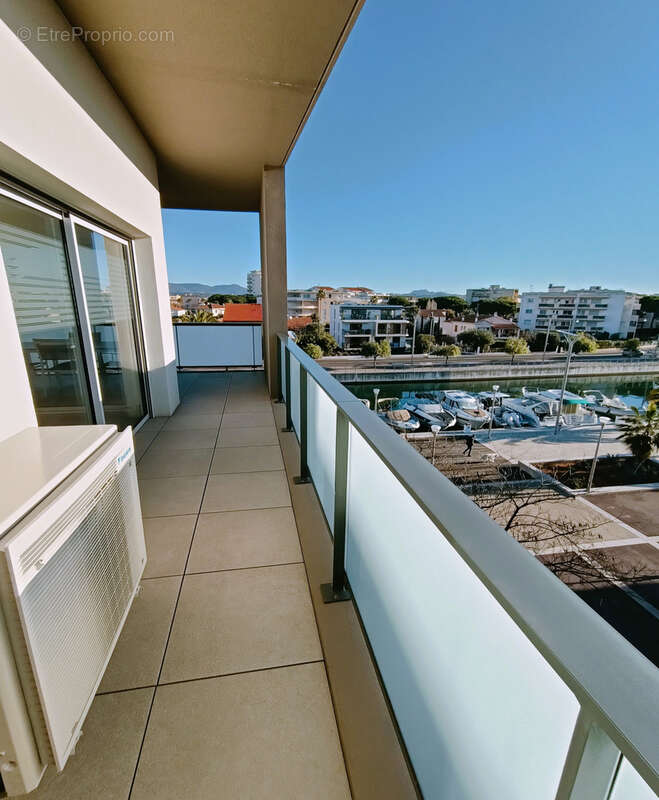 Appartement à FREJUS