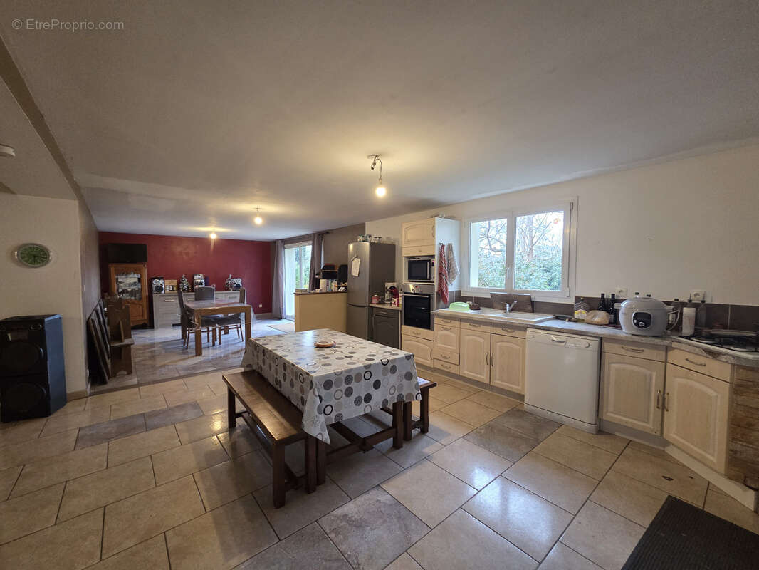 Maison à PARIGNE-L'EVEQUE