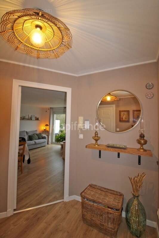 Appartement à SAINT-MARTIN-BOULOGNE