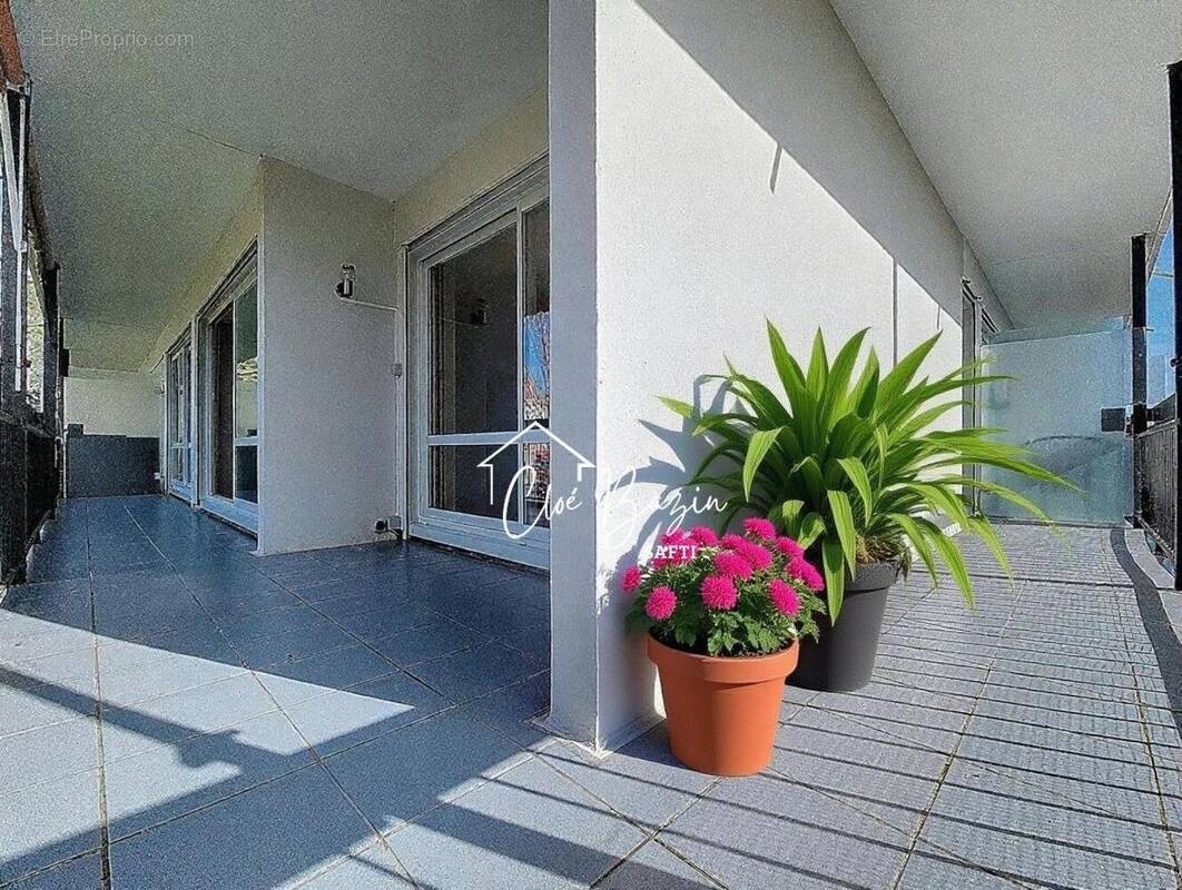 Photo 1 - Appartement à BLANQUEFORT