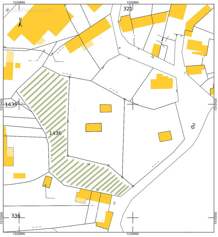 Terrain à PLEUMEUR-BODOU