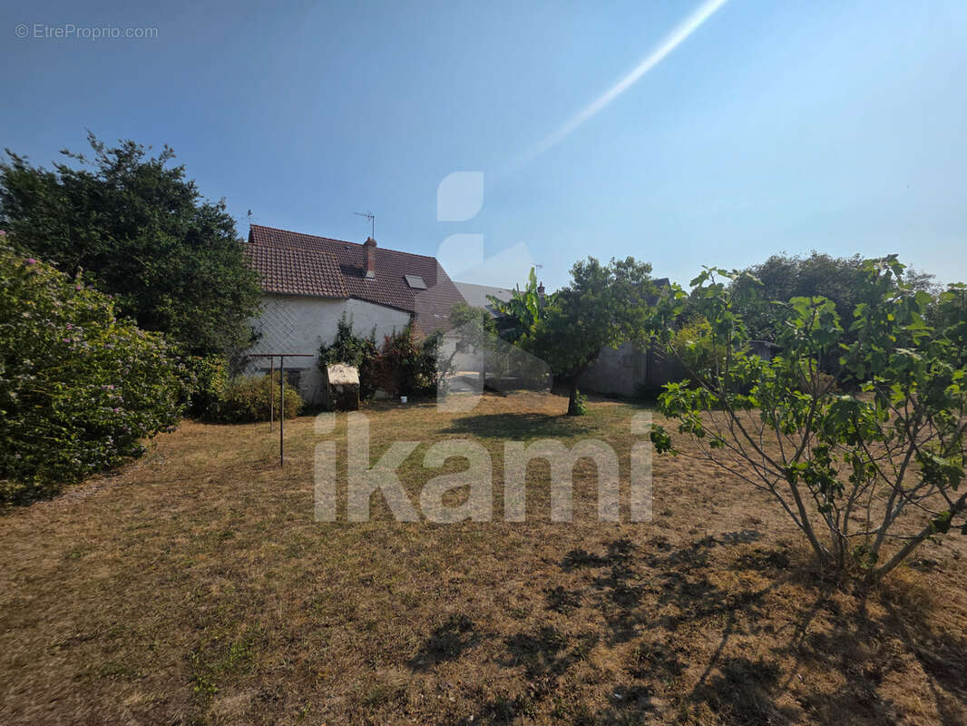 Une maison aux multiples possibilités - photo 18