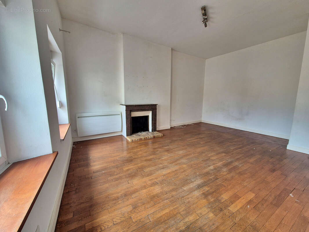 Appartement à PAGNY-SUR-MEUSE