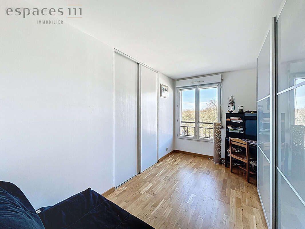 Appartement à MONTIGNY-LE-BRETONNEUX
