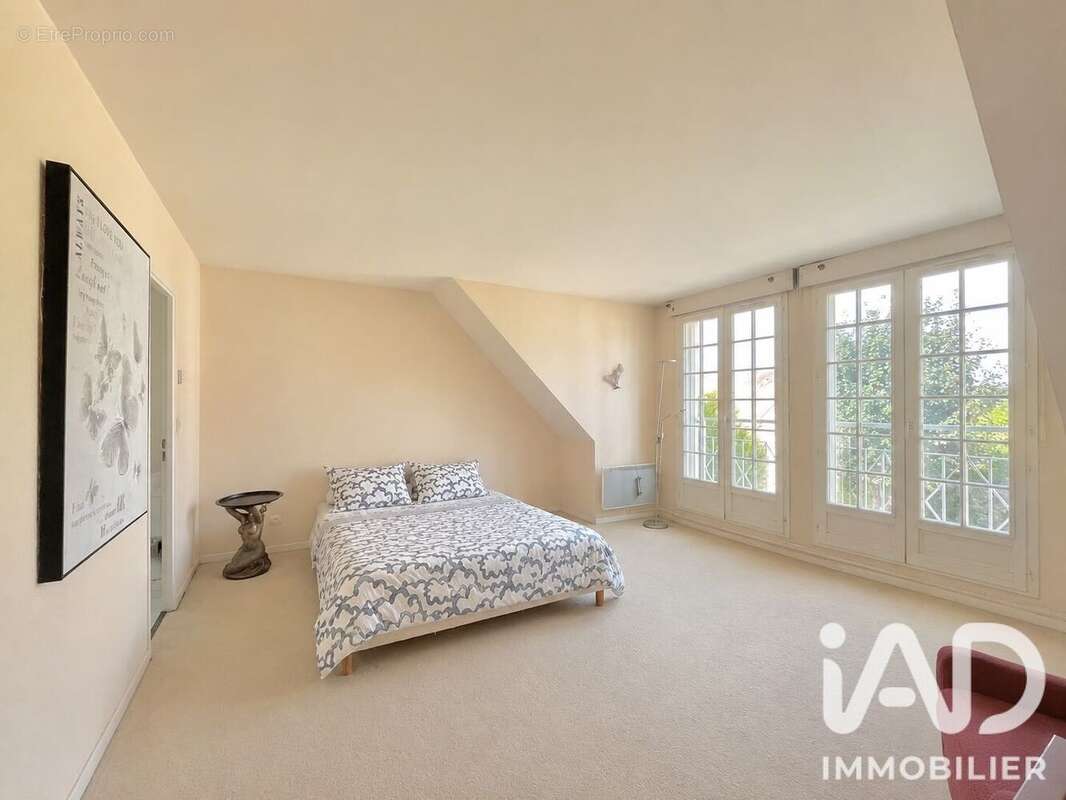 Maison 171 m² à Perigny  - photo 9