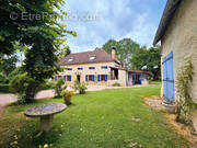 Maison à SAINT-PRIEST-BRAMEFANT