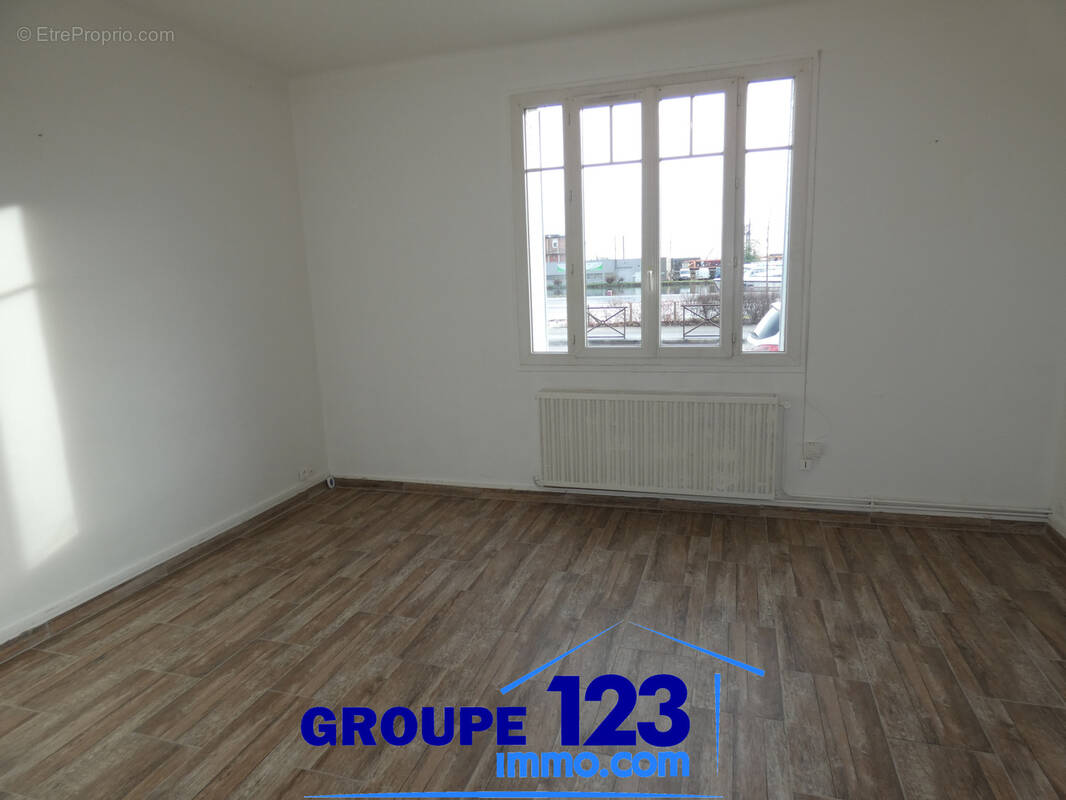 Appartement à MIGENNES