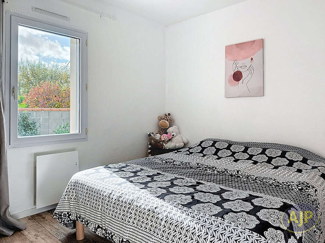 Maison à TREIZE-SEPTIERS