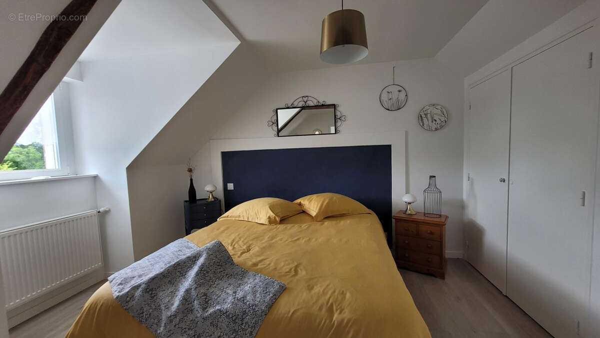Maison à LE HAUT-CORLAY