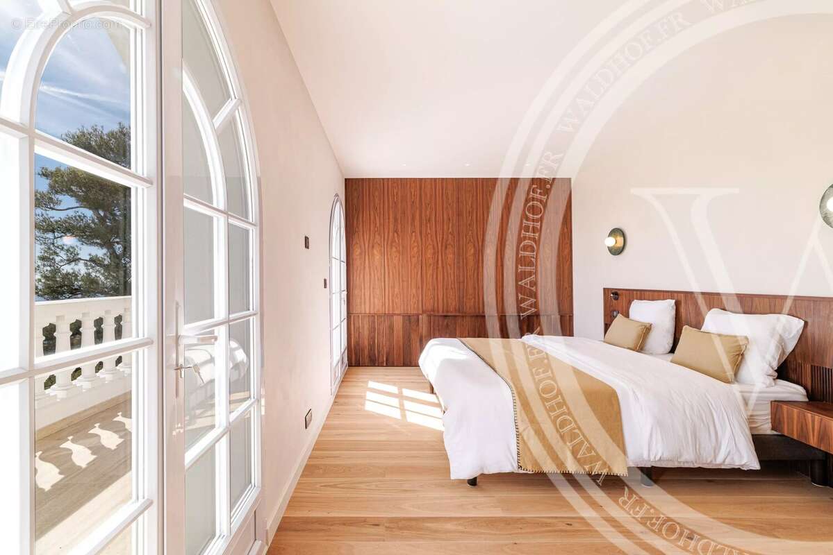 Maison à ROQUEBRUNE-CAP-MARTIN