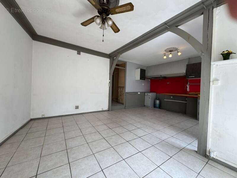 Maison à TERRASSON-LAVILLEDIEU