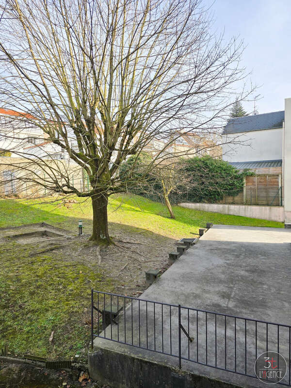 Appartement à FONTENAY-SOUS-BOIS