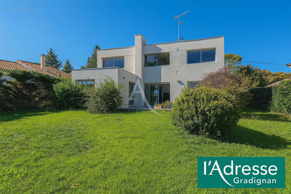 Maison à GRADIGNAN