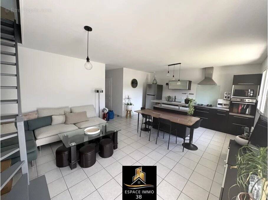 Appartement à MONESTIER-DE-CLERMONT