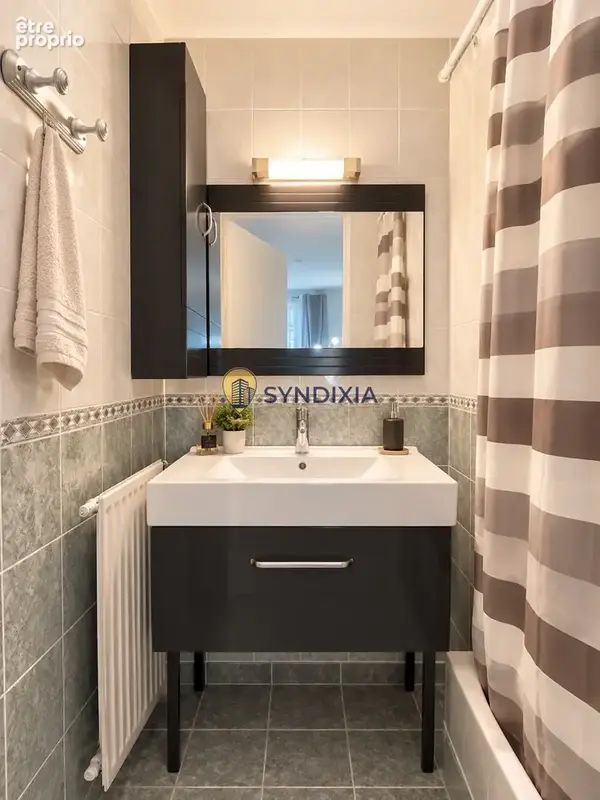 PLAISIR   LES GÂTINES  Belle maison familiale avec jardin et garage - photo 8