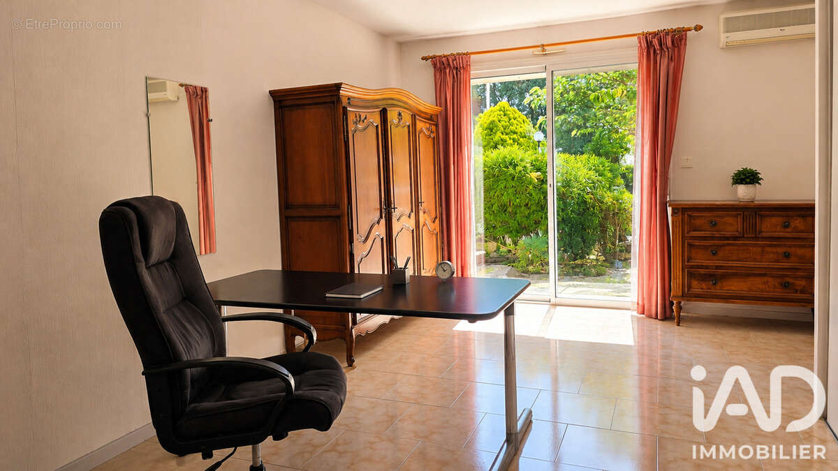 Photo 8 - Maison à NIMES
