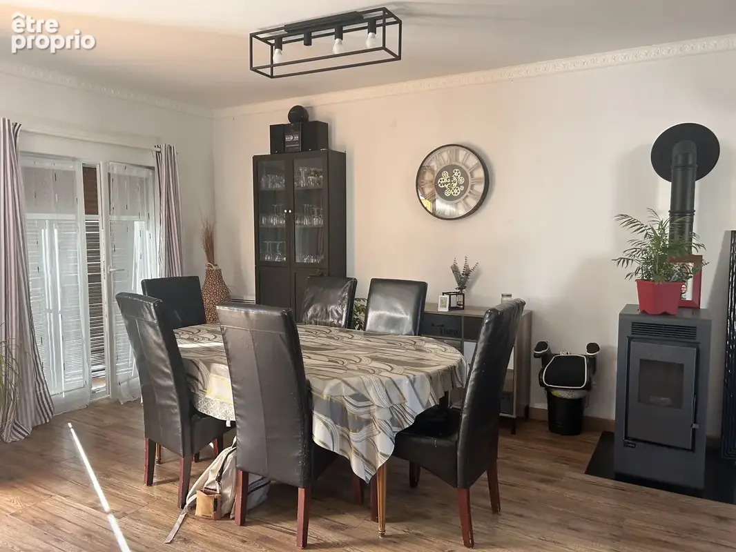 A VENDRE - Maison 3 pièces avec garage, jardin et carport à Argenton-sur-Creuse - photo 3