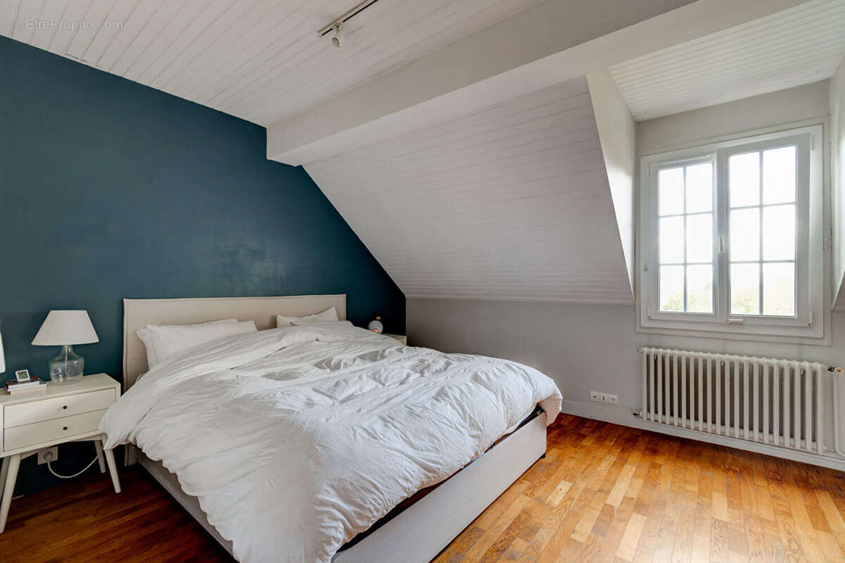 Maison à MAREIL-MARLY