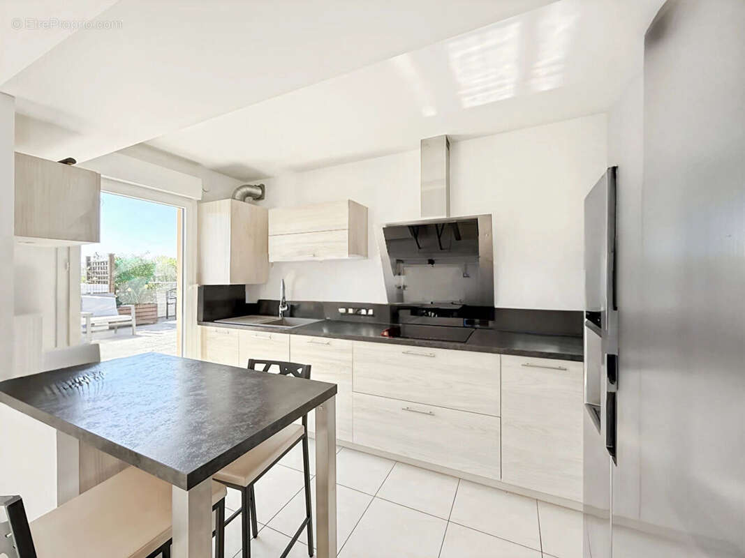 Appartement à ELANCOURT