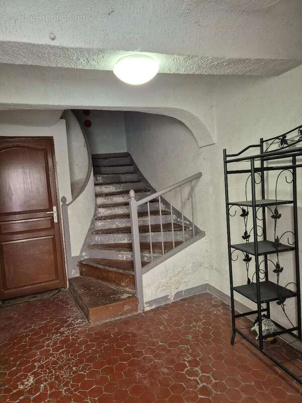   - Appartement à DRAGUIGNAN