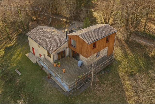 Maison à LES PLANTIERS