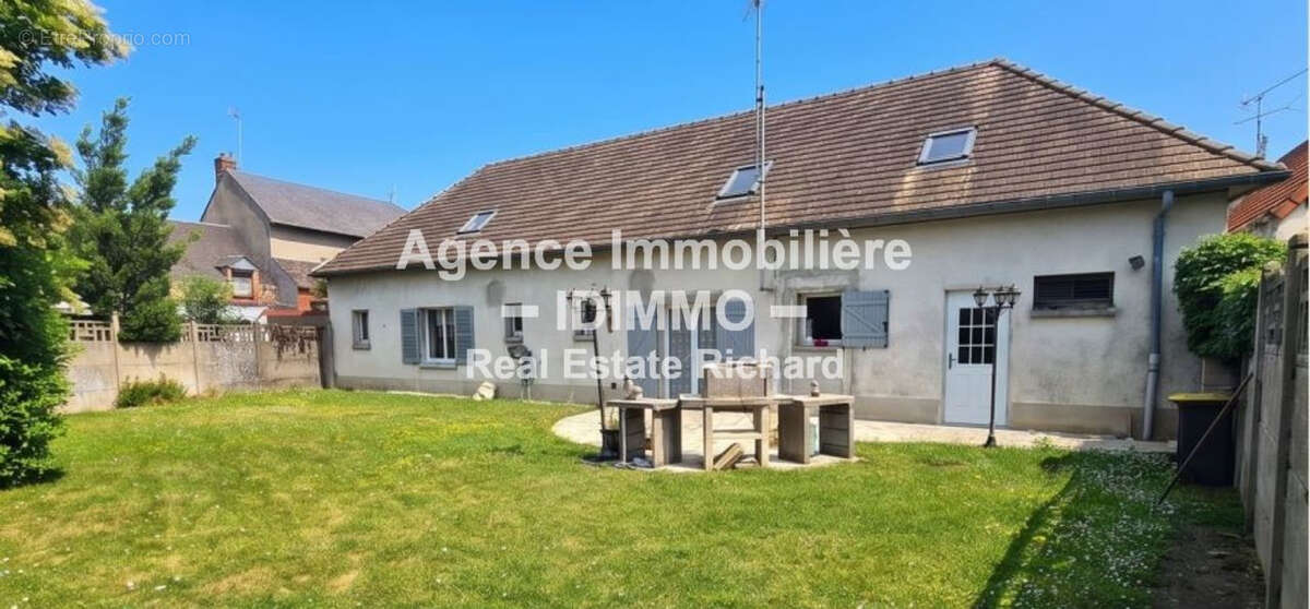 Maison à BEAUMONT-DU-GATINAIS