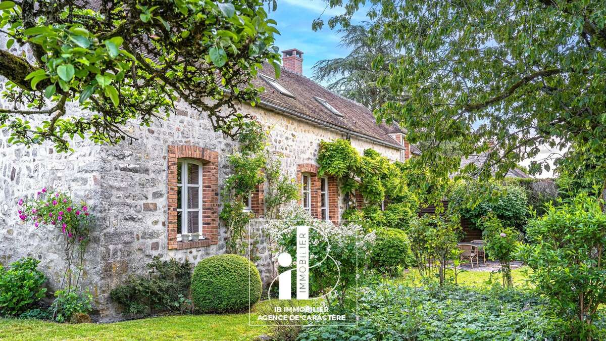 Maison à MONTMACHOUX