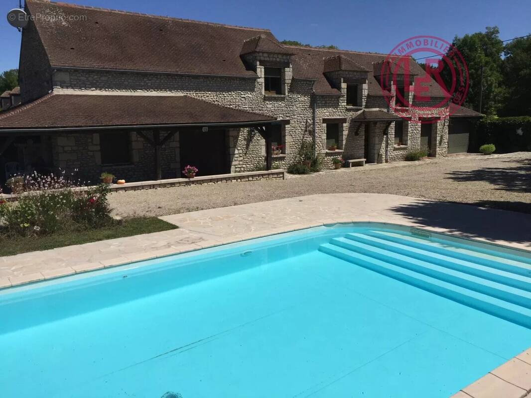 Maison à SCEAUX-DU-GATINAIS