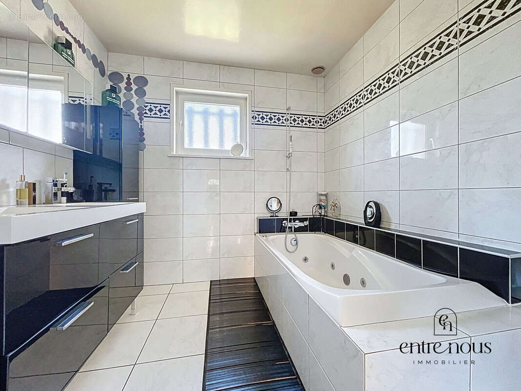 Photo 5 - Maison à THIZY